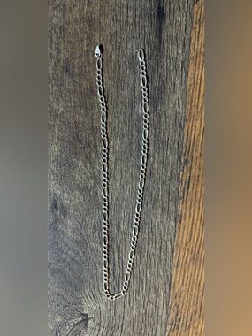 Sterling Silver Figaro Chain Necklace - Classic Link Design